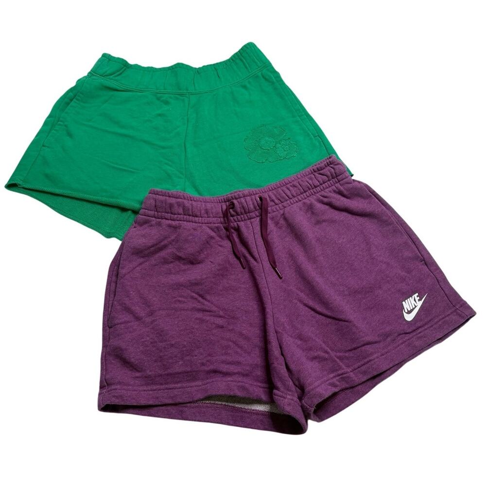 2 Nike Women's Sportswear Club Fleece shorts Size Small Purple/Green